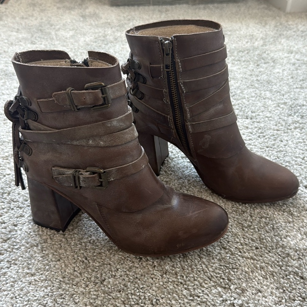 Freebird hero booties